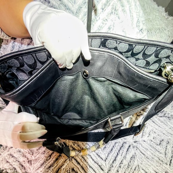 EUC - COACH PERRY BUSINESS TOTE IN SIGNATURE COATED CANVAS (F54799) - Picture 9 of 11